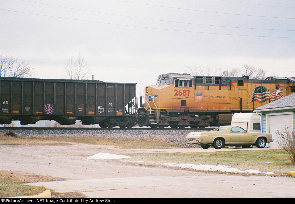 UP 2687